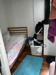 Charlton 27 (D19), Terrace #393385541